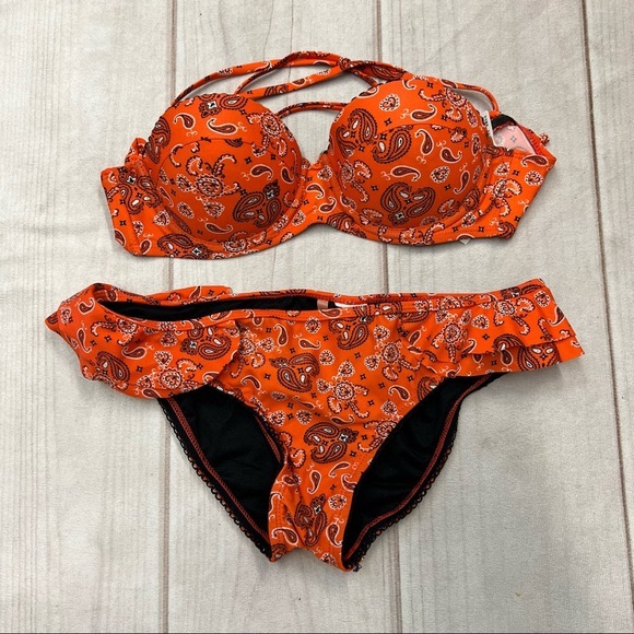 Forever 21 Orange Paisley Women’s Small Ruffled Bikini 2-Piece Swimsuit - Picture 1 of 5